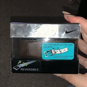 NikeGolf leather strap reversible belt